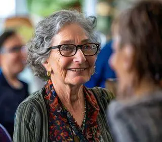 curso de Atendimento e Recepção 60+